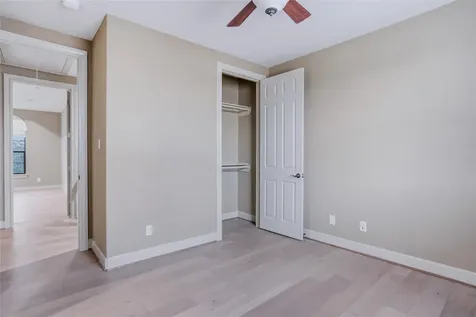 1603 W 14th Street Houston TX 77008