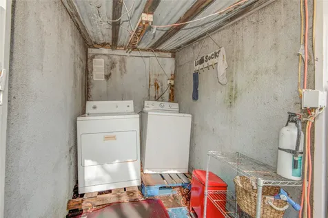 1826 1/2 W Main Street 2 Houston TX 77098