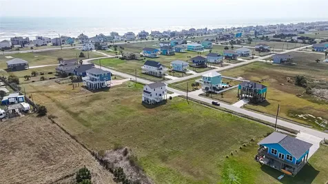 18047 Shaman Drive Galveston TX 77554