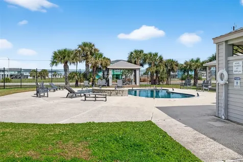 18047 Shaman Drive Galveston TX 77554