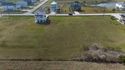 18047 Shaman Drive Galveston TX 77554