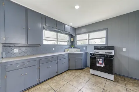 2205 Kingsdale Drive Deer Park TX 77536