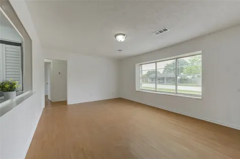 2205 Kingsdale Drive Deer Park TX 77536