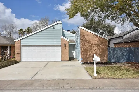 900 Chateau Place Richmond TX 77469