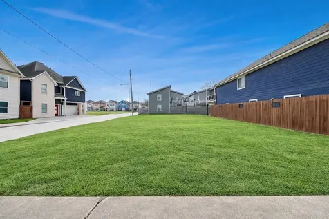 1301 & 1303, 0 Andrews,mathews Street Houston TX 77019
