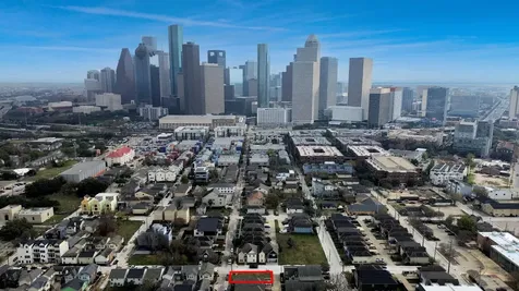 1301 & 1303, 0 Andrews,mathews Street Houston TX 77019