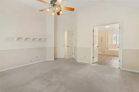 124 Lake Point Drive League City TX 77573
