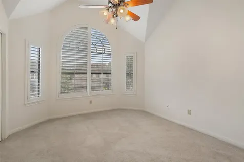 124 Lake Point Drive League City TX 77573
