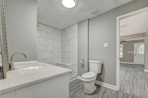 14572 Hasara Unit A And B Lane Willis TX 77378
