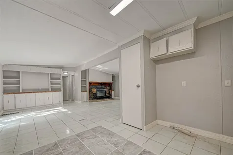 14572 Hasara Unit A And B Lane Willis TX 77378