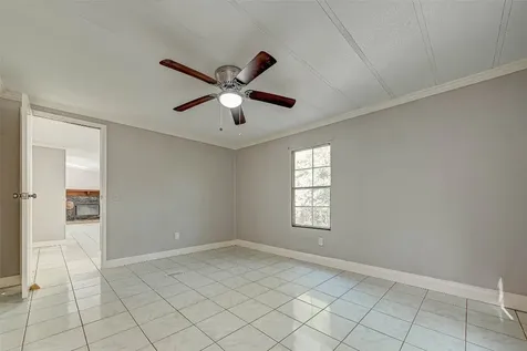 14572 Hasara Unit A And B Lane Willis TX 77378