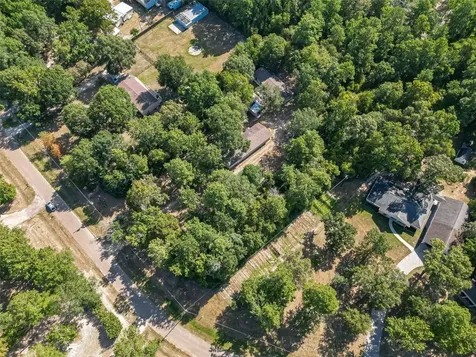 14572 Hasara Unit A And B Lane Willis TX 77378