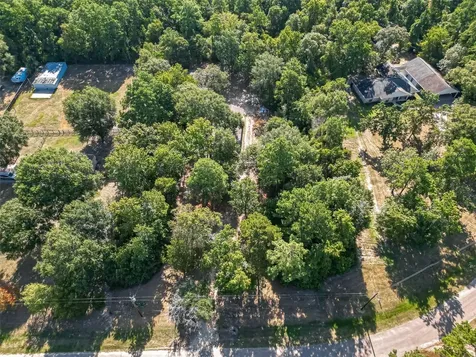 14572 Hasara Unit A And B Lane Willis TX 77378
