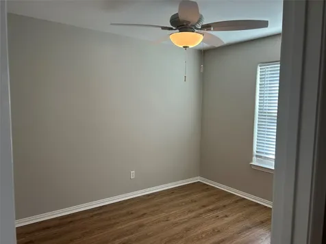 22813 Buena Street Galveston TX 77554