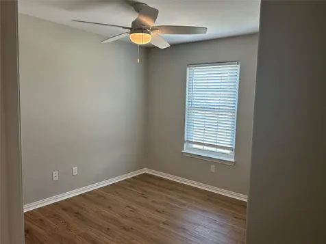 22813 Buena Street Galveston TX 77554
