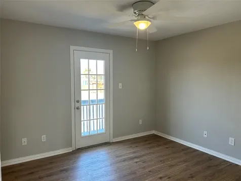 22813 Buena Street Galveston TX 77554