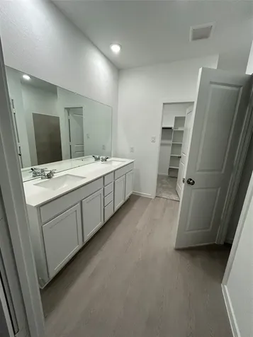 6706 Violet Clover Avenue Katy TX 77493