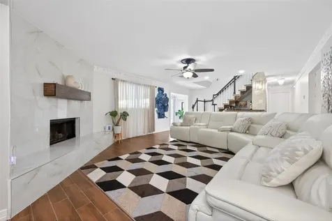 5722 Arncliffe Drive Houston TX 77088