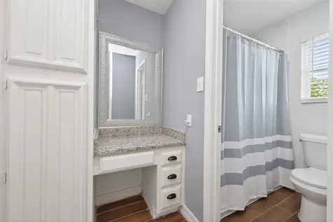 5722 Arncliffe Drive Houston TX 77088
