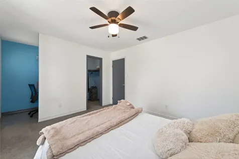 5722 Arncliffe Drive Houston TX 77088