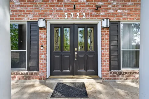 5722 Arncliffe Drive Houston TX 77088