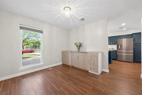 5722 Arncliffe Drive Houston TX 77088