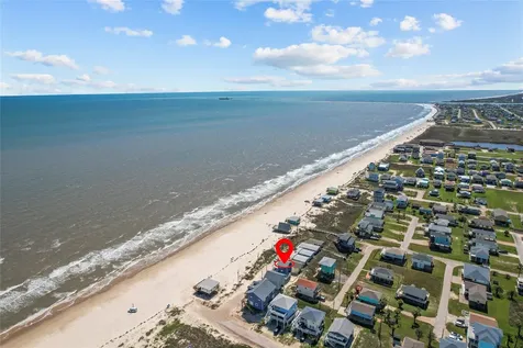 622 Fin Alley Surfside Beach TX 77541