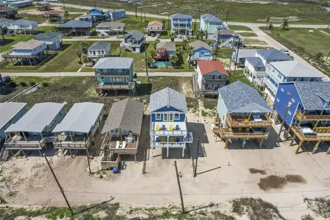 622 Fin Alley Surfside Beach TX 77541