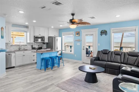 622 Fin Alley Surfside Beach TX 77541