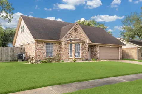 1804 Sleepy Creek Way Pearland TX 77581