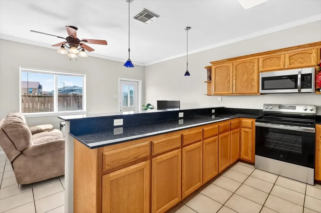 13997 Ports O Call Drive, Unit C Corpus Christi TX 78418