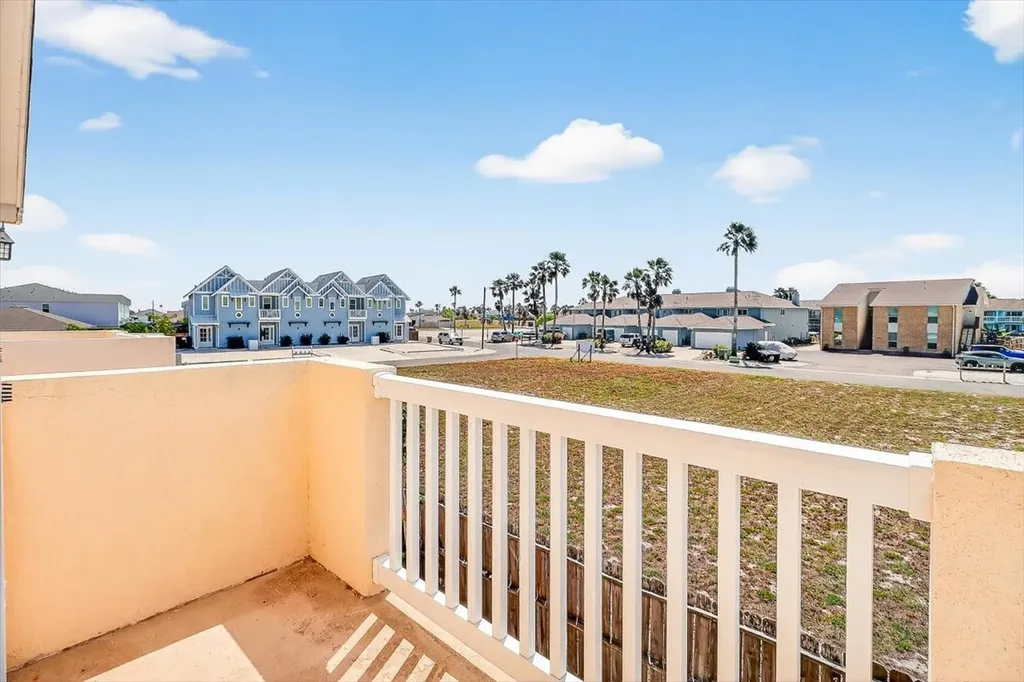 13997 Ports O Call Drive, Unit C Corpus Christi TX 78418