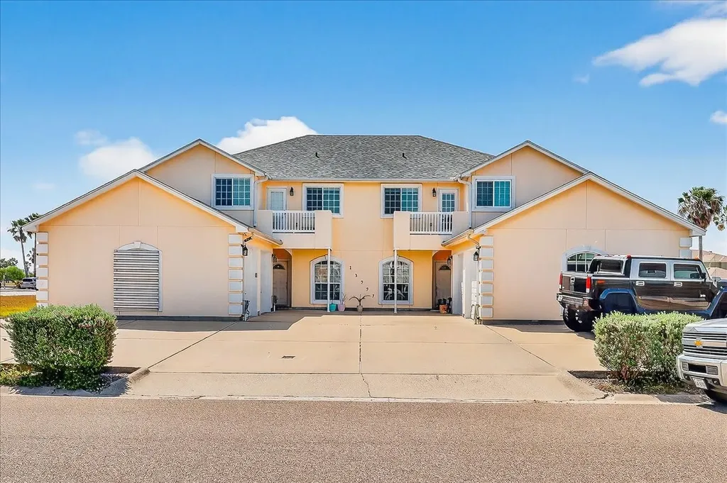 13997 Ports O Call Drive, Unit C Corpus Christi TX 78418