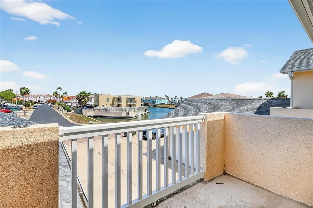 13997 Ports O Call Drive, Unit C Corpus Christi TX 78418