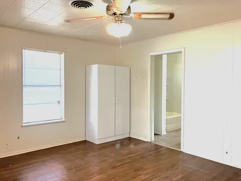 487 Us Highway 77a N Cuero TX 77954