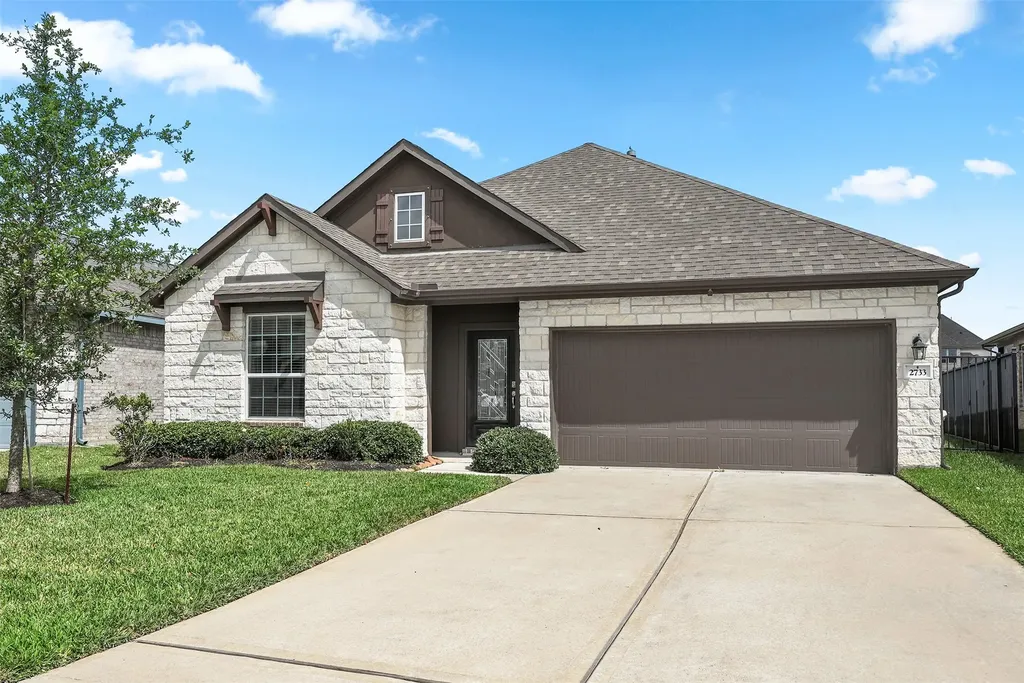 2733 Arbor Edge Crossing Texas City TX 77568