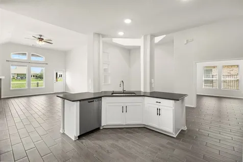 2733 Arbor Edge Crossing Texas City TX 77568