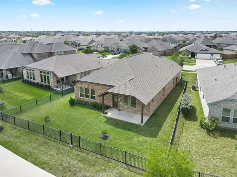 2733 Arbor Edge Crossing Texas City TX 77568