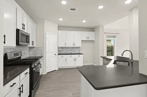 2733 Arbor Edge Crossing Texas City TX 77568