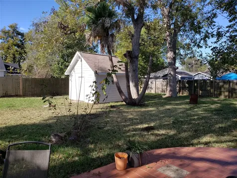 712 E Lobit Street Baytown TX 77520
