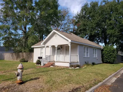 712 E Lobit Street Baytown TX 77520