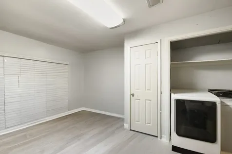 4509 Kingsbury Street Houston TX 77021