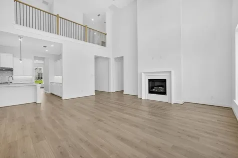 1677 Birch Lake Bend Friendswood TX 77546