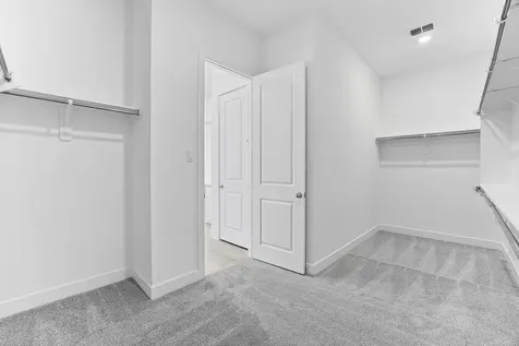 1677 Birch Lake Bend Friendswood TX 77546