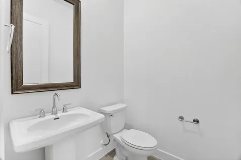1677 Birch Lake Bend Friendswood TX 77546
