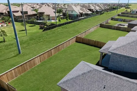 1677 Birch Lake Bend Friendswood TX 77546