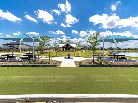 1677 Birch Lake Bend Friendswood TX 77546