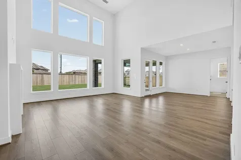 1677 Birch Lake Bend Friendswood TX 77546