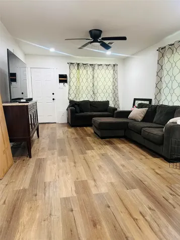 2216 New Jersey Street Baytown TX 77520