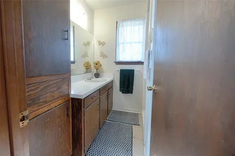 507 South Street Schulenburg TX 78956